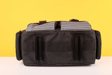 Load image into Gallery viewer, Vanguard Messenger Camera Bag
