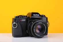 Load image into Gallery viewer, Vivitar V2000 35mm Film Camera with 50mm f/2 Cosina Lens
