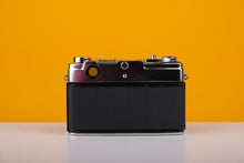 Load image into Gallery viewer, Yashica Minister-II 35mm Rangefinder Camera with Case and Boxed
