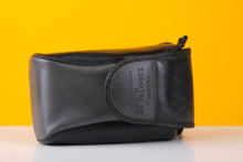 Load image into Gallery viewer, Yashica Zoomtec 90 Super 35mm Point and Shoot Film Camera with Case
