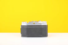 Load image into Gallery viewer, Agfa Silette Pronto 35mm Viewfinder Film Camera
