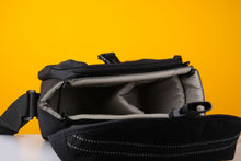 Load image into Gallery viewer, Hama Camera Bag
