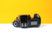 Load image into Gallery viewer, Canon EOS 1000Fn 35mm SLR Film Camera Body
