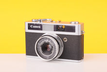 Load image into Gallery viewer, film camera
