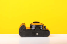 Load image into Gallery viewer, Canon EOS 500 35mm Film Camera Body
