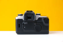 Load image into Gallery viewer, Canon EOS 50E 35mm SLR Camera Body
