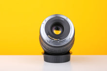 Load image into Gallery viewer, Canon EF 35-105mm f/3.5-4.5 Zoom Lens
