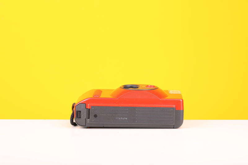 Canon Snappy S 35mm Point and Shoot Film Camera