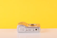 Load image into Gallery viewer, Olympus X-760 Digital Camera
