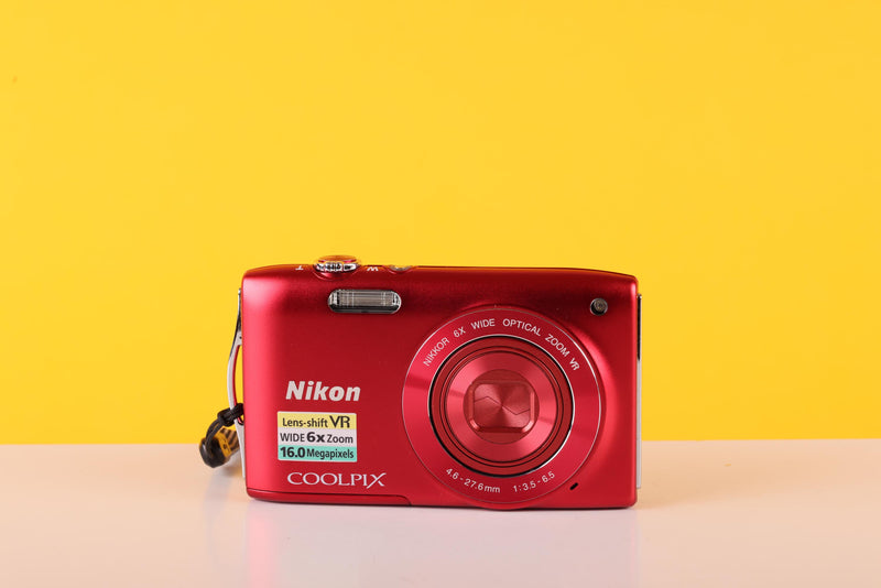 Nikon Coolpix S3300 Digital Camera