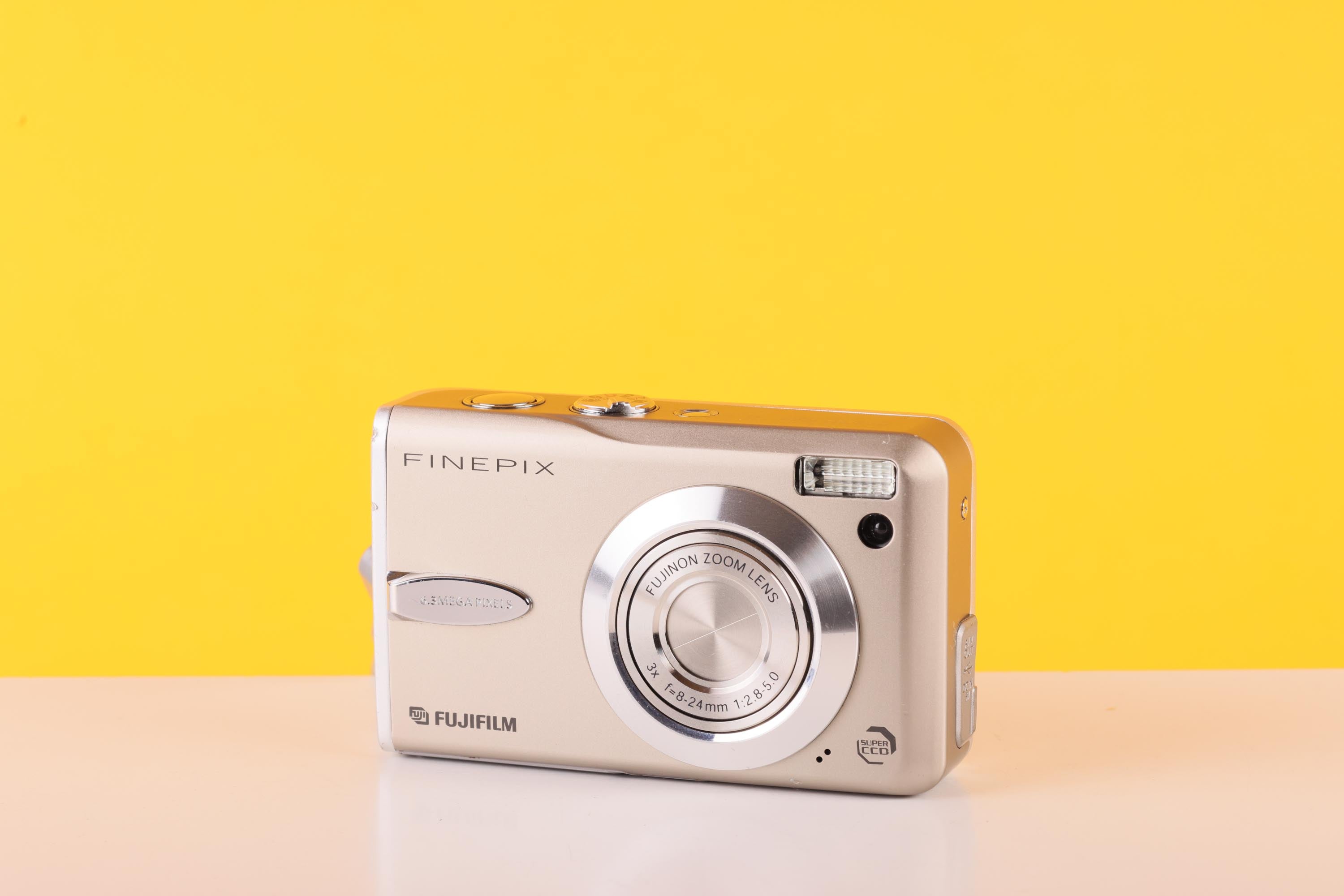 Fujifilm Finepix F30 Digital Camera – Vintage Camera Hut