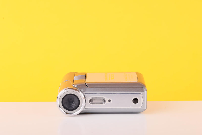 Digital Video Camcorder 11.2 Megapixels