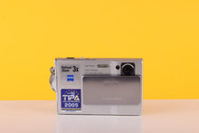 Load image into Gallery viewer, Sony Cyber-Shot DSC T7 Digital Camera
