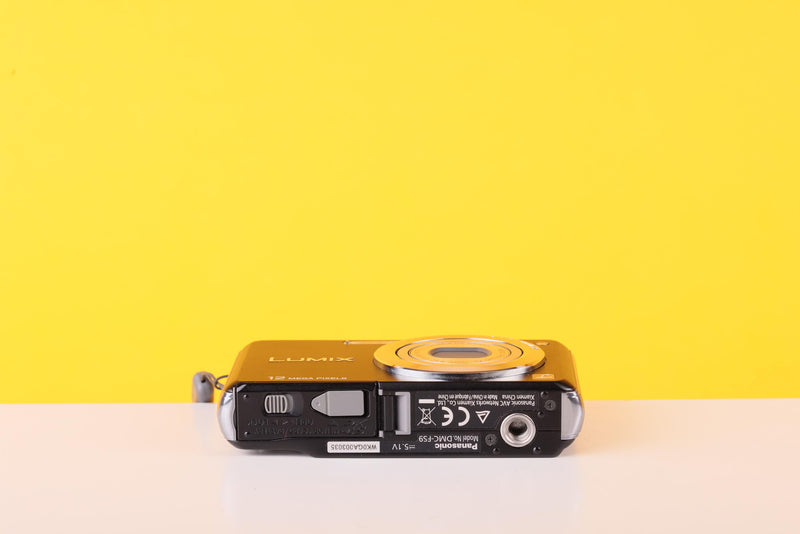 Panasonic Lumix DMC FS9 Digicam