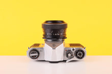 Load image into Gallery viewer, Asahi Pentax H2 35mm SLR Camera with 35mm f/2.8 Lens
