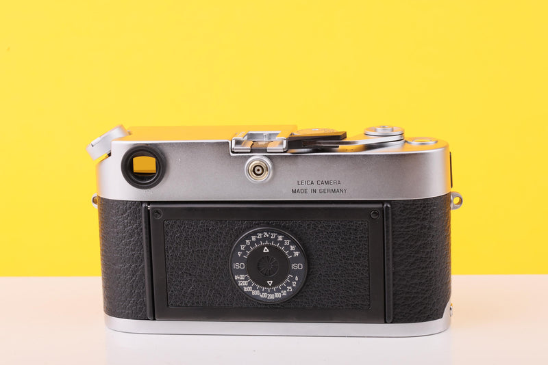 Leica M6 0.72 Rangefinder 35mm Film Camera