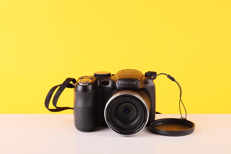Fujifilm Finepix S2980 Bridge Digicam