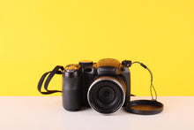 Load image into Gallery viewer, Fujifilm Finepix S2980 Bridge Digicam
