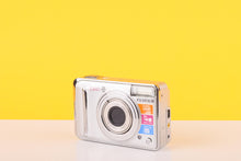 Load image into Gallery viewer, fujifilm digital camera
