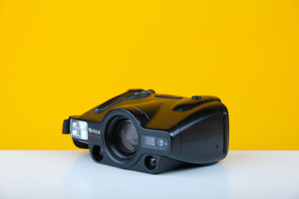 Fujifilm FZ-3000 Zoom Date 35mm Film Camera