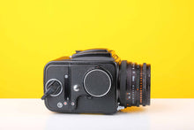 Load image into Gallery viewer, Hasselblad 500C/M  Medium Format Camera with Carl Zeiss Planar 80mm f2.8 T Lens
