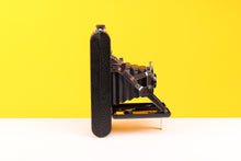 Load image into Gallery viewer, Karshaw Eight-20 King Penguin 120 Folding Film Camera
