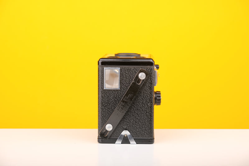 Kodak Brownie Flash III 620 Film Box Camera