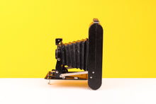Load image into Gallery viewer, Kodak Junior 620 Film Folding Camera
