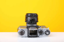 Load image into Gallery viewer, Edixa 35mm Film Camera with Helios- 44 58mm f2 Lens in Green
