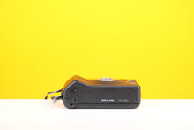 Load image into Gallery viewer, Konica Top&#39;s AF-300 SP 35mm Point and Shoot Film Camera Boxed
