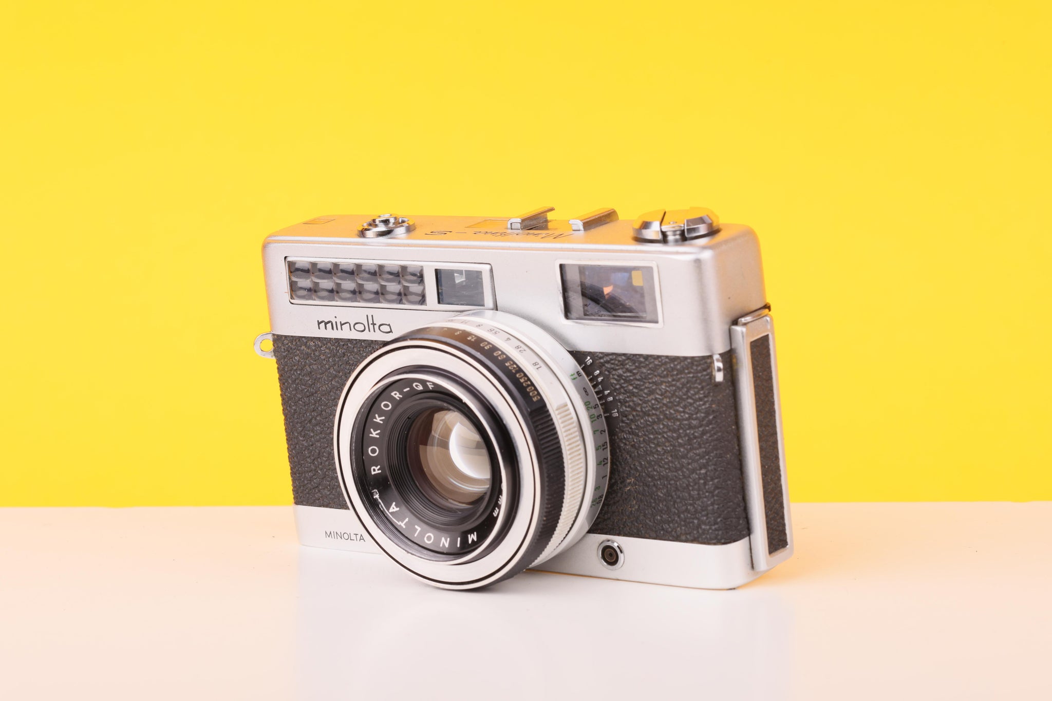 Minolta Film Cameras – Vintage Camera Hut