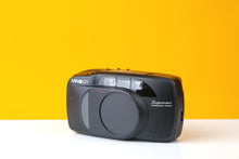Load image into Gallery viewer, Minolta Supreme Freedom 35mm Point and Shoot Film Camera
