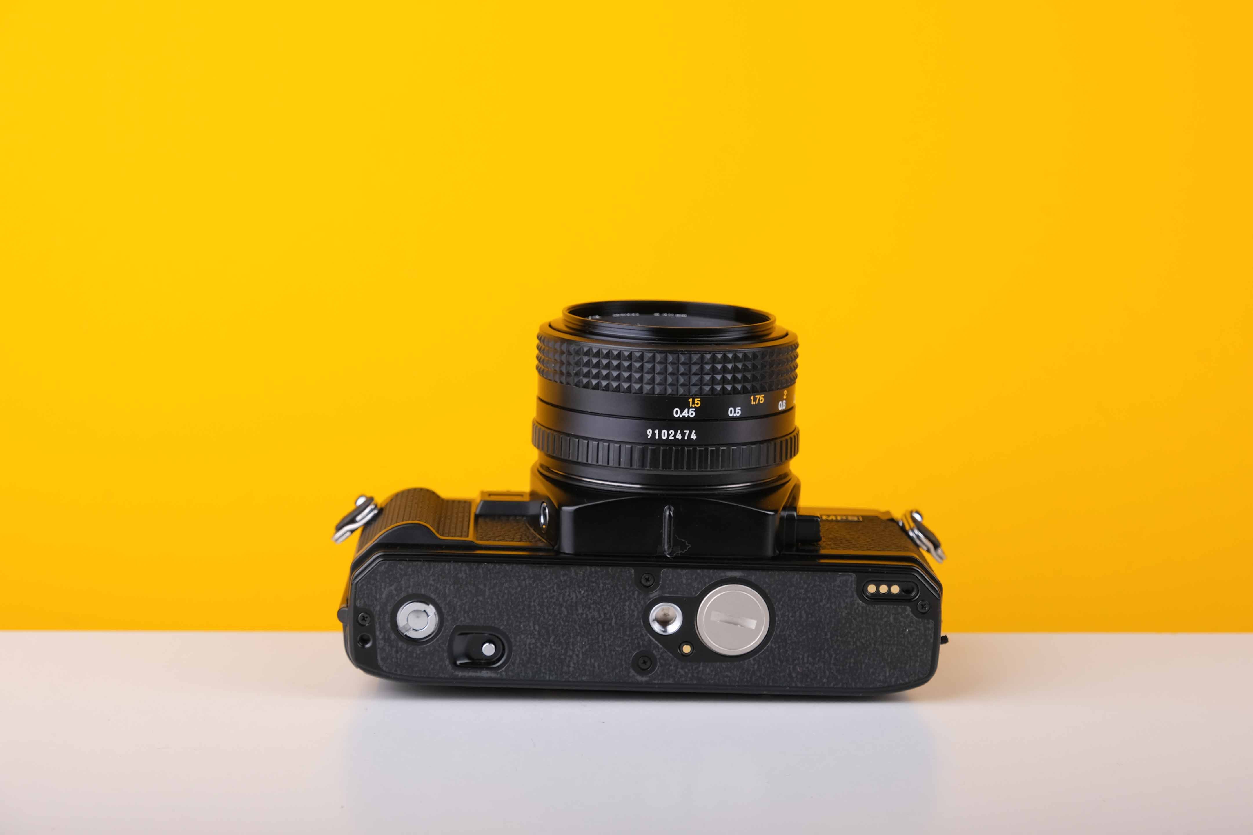 Minolta X-700 35mm SLR Film Camera with Minolta MD 50mm f1.7 Lens