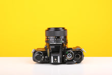 Load image into Gallery viewer, Minolta X-700 35mm Film Camera with Minolta MD 28mm f/2.8 Lens
