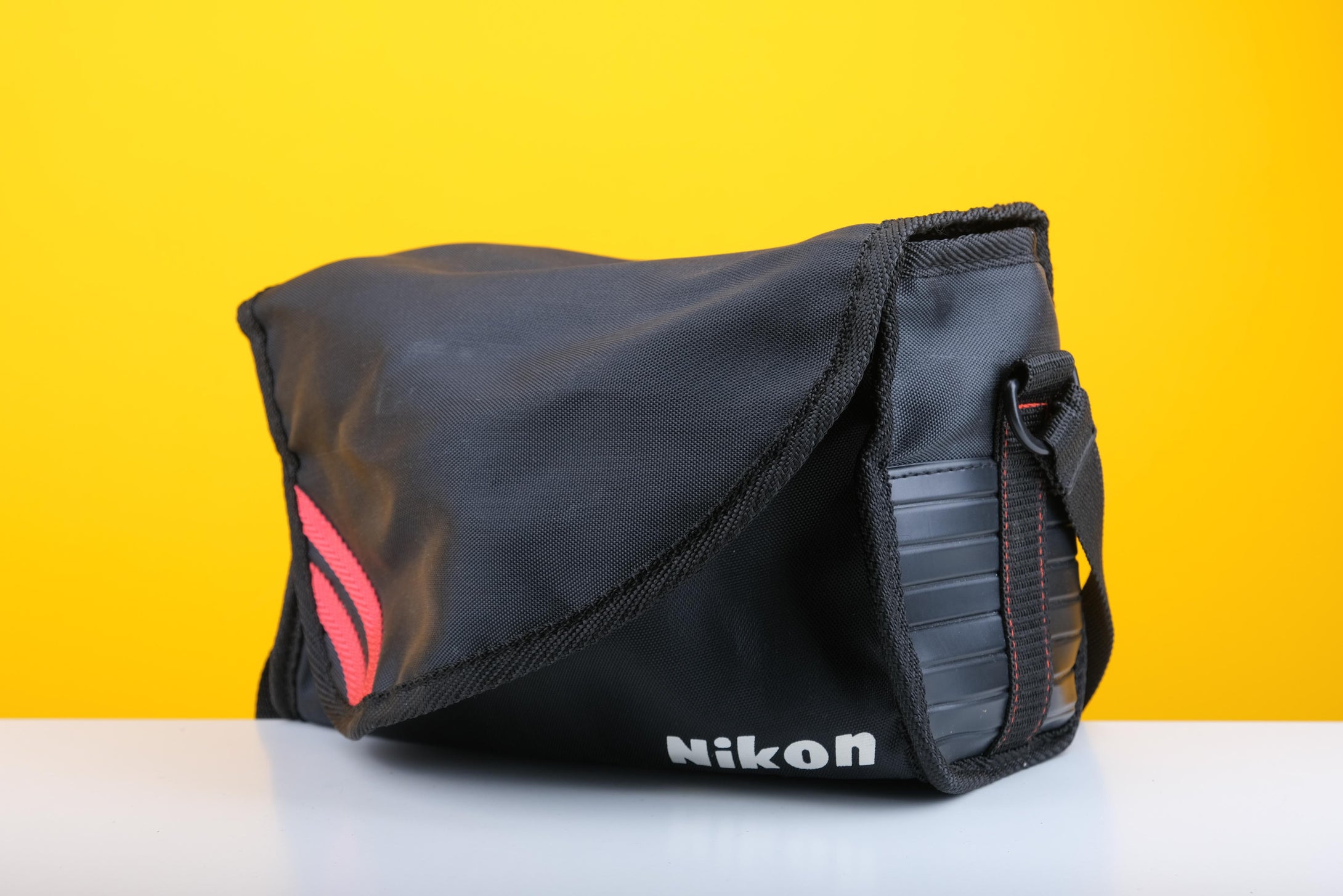 Nikon Camera Bag – Vintage Camera Hut - Main Image