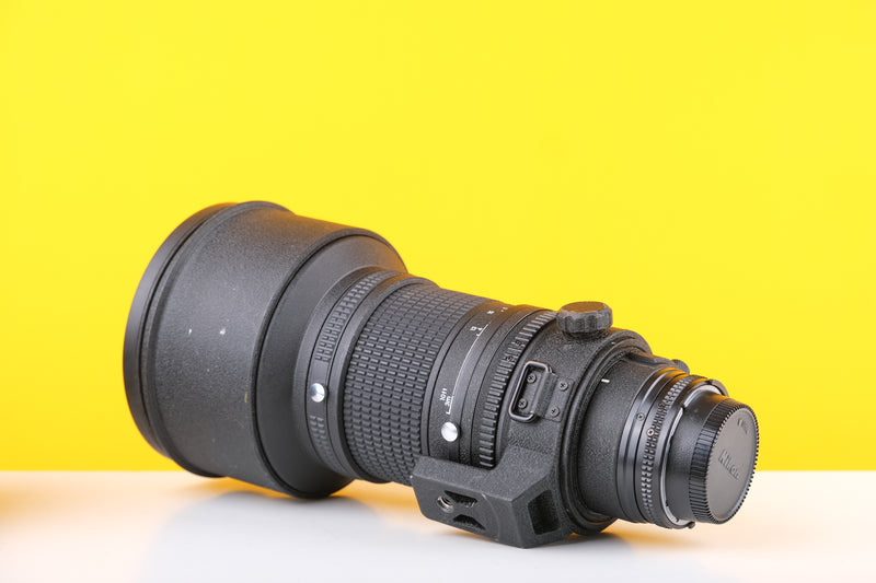 Nikon AF-I Nikkor 300mm f/2.8D ED-IF in CT-303 Case
