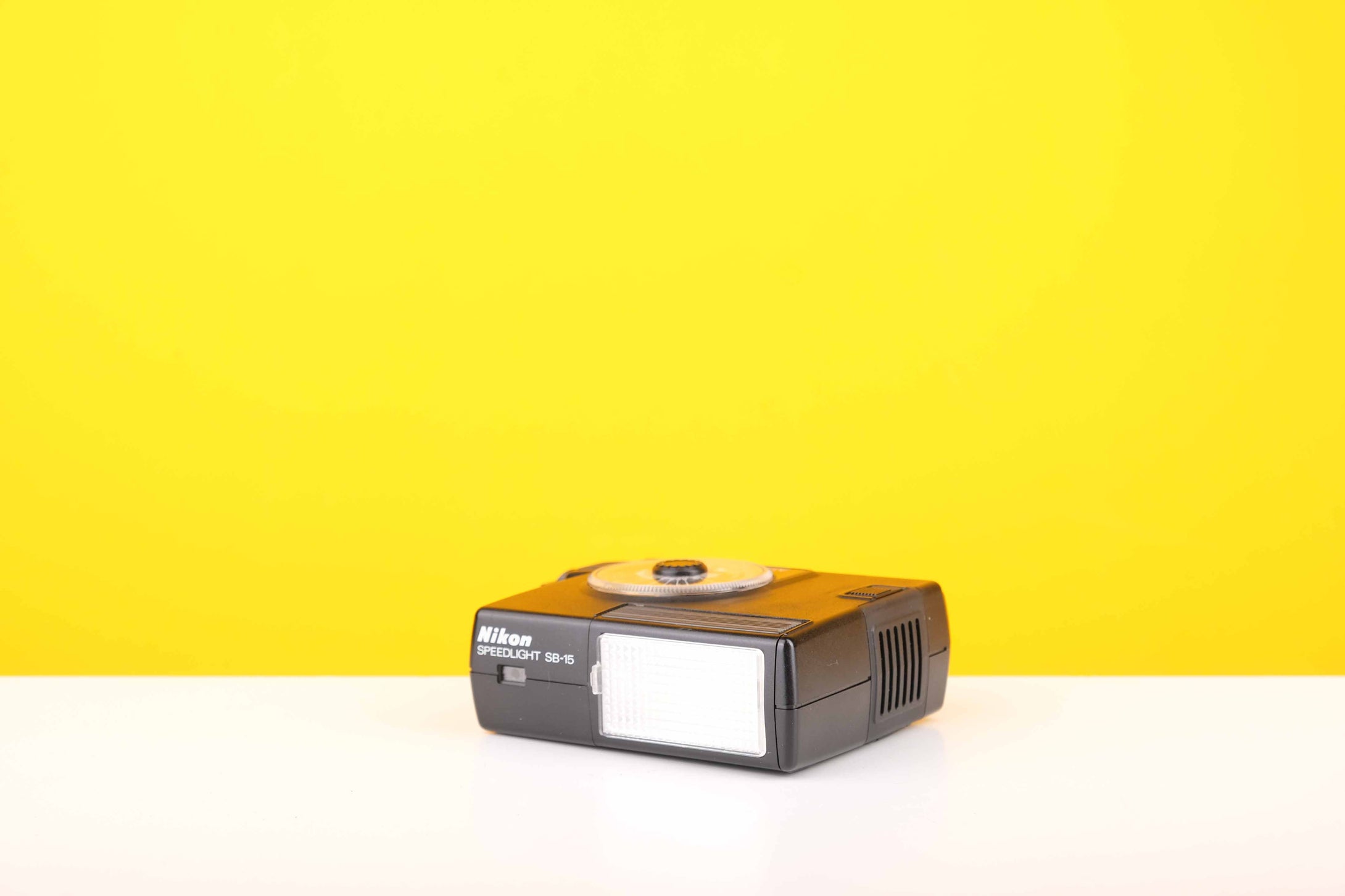 Nikon Speedlight SB-15 Flash