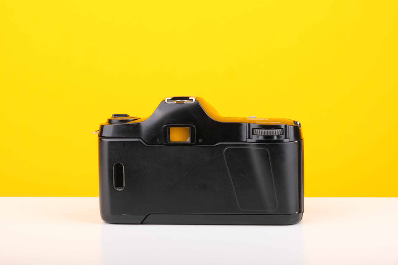 Olympus OM101 35mm SLR Film Camera with 35-70mm f3.5-4.5