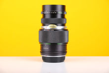 Load image into Gallery viewer, Olympus 135mm f/4.5 Auto-Macro OM Mount Lens
