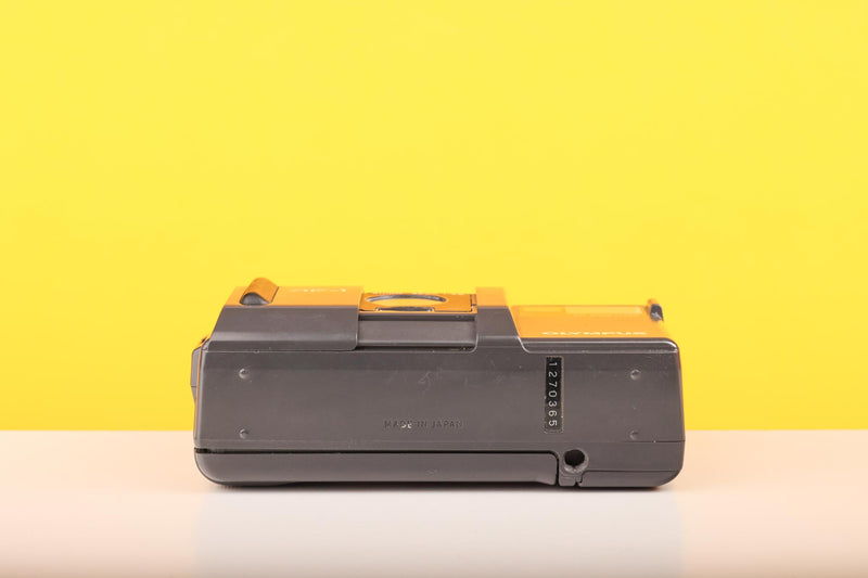 Olympus AF-1 35mm Film Camera Point and Shoot