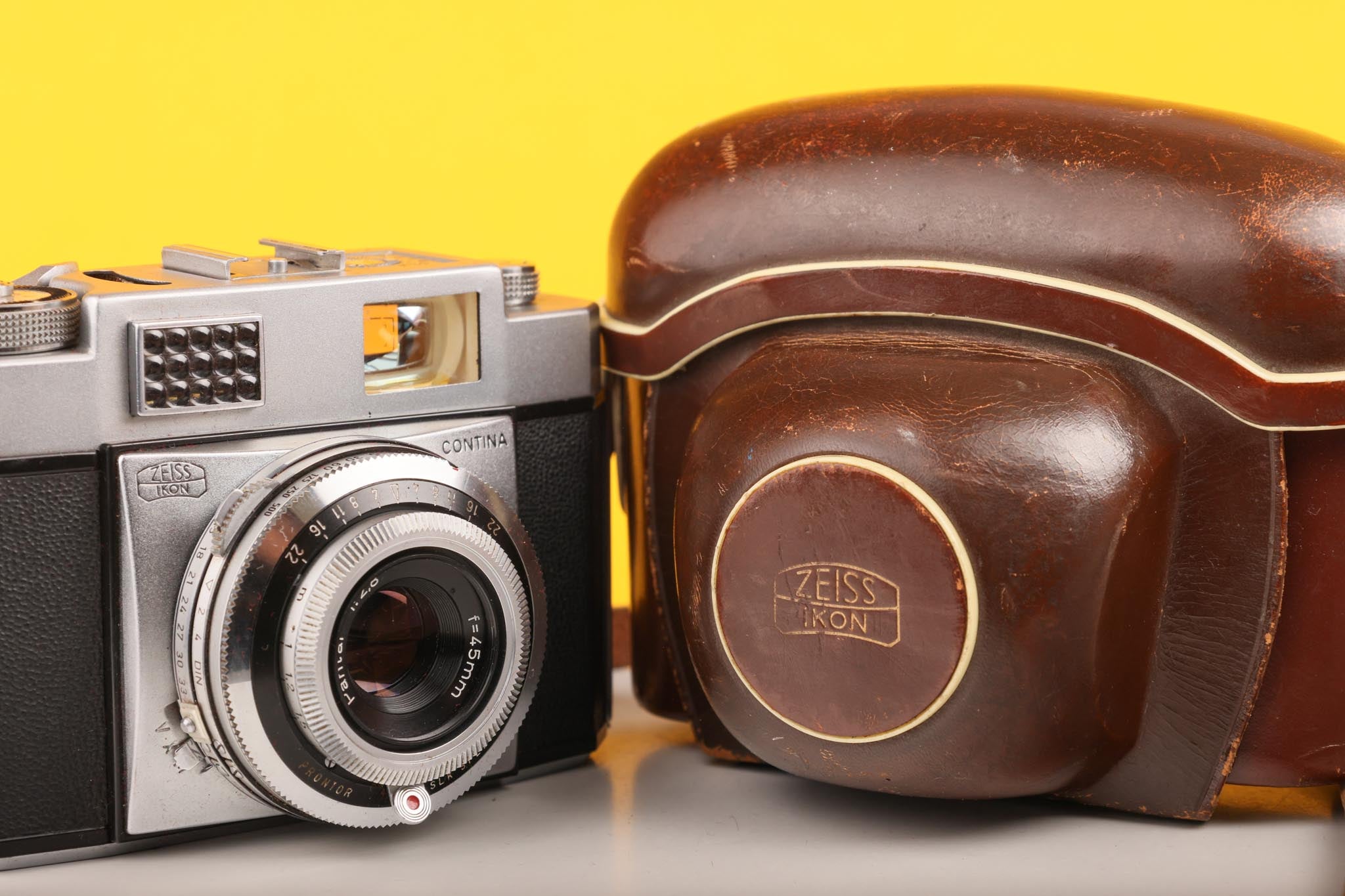 Zeiss Ikon CONTINA フィルムカメラ A Camera Like Clockwork - Zeiss Ikon Contina Ic Camera