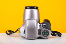 Load image into Gallery viewer, Olympus IS-200 35mm Point and Shoot Film Camera
