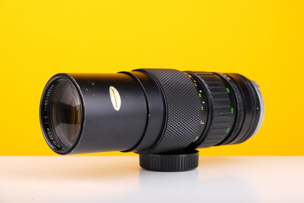 Olympus 85-250mm f/5 Auto-Zoom OM Mount Lens