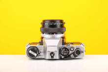 Load image into Gallery viewer, Olympus OM10 35mm Film Camera with Zukio Olympus OM-System MC Auto-S 50mm f1.8 Auto-Zoom Lens in Green
