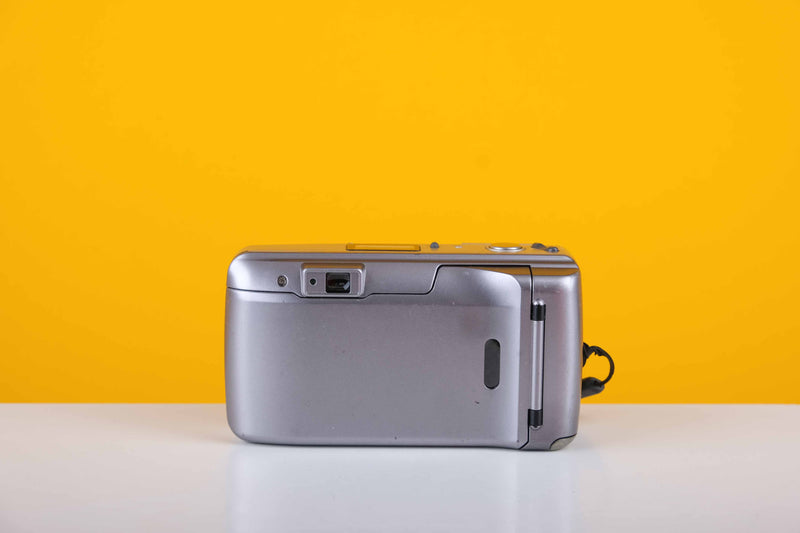 Olympus Superzoom 76s 35mm Point and Shoot Film Camera