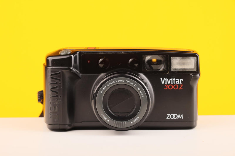 Vivitar 300z 35mm Point and Shoot Film Camera