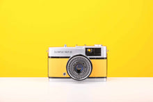 Load image into Gallery viewer, Olympus Trip 35 35mm Film Camera with Zuiko 40mm f2.8 Lens in Yellow
