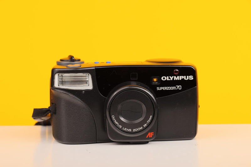 Olympus Superzoom 70/ Zoom 2000 Film Camera 35mm Point and Shoot
