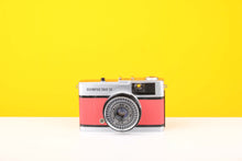 Load image into Gallery viewer, Olympus Trip 35 Vintage Film Camera with Zuiko 40mm f2.8 Lens with Customised Red Skin
