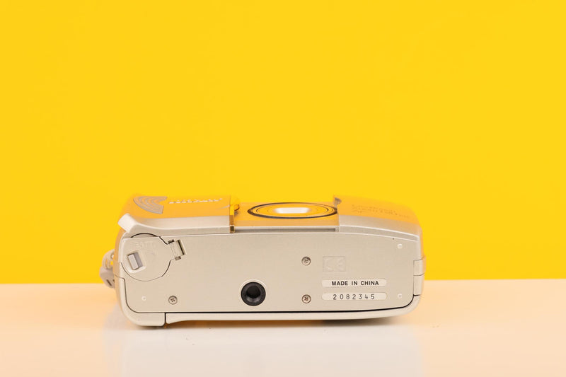 Nikon Lite Touch Zoom 120 ED AF 35mm Point and Shoot Film Camera